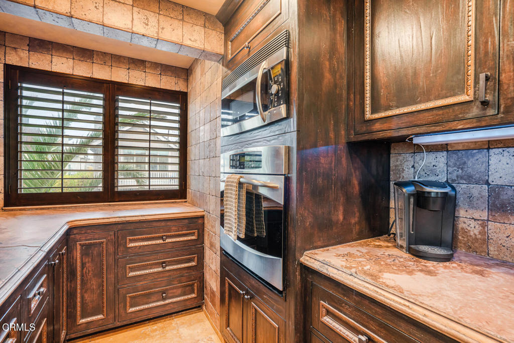 MLS #V1-28547 image #17