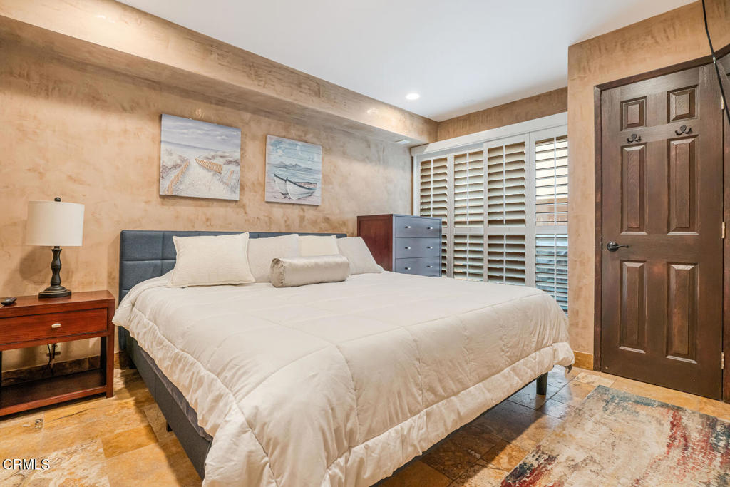 MLS #V1-28547 image #24