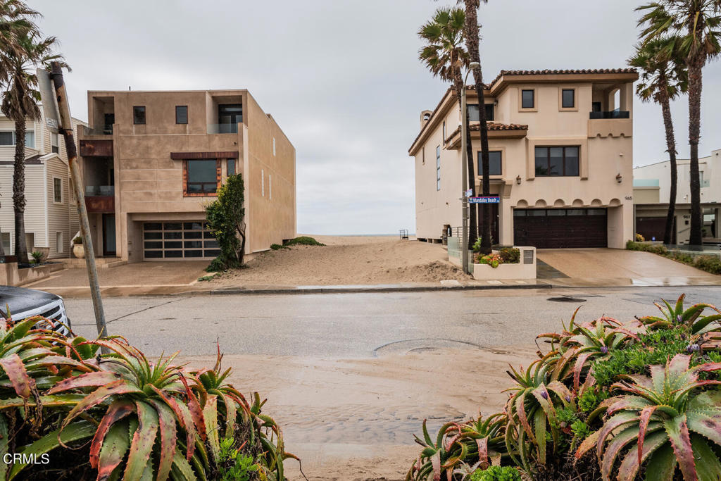 MLS #V1-28547 image #48