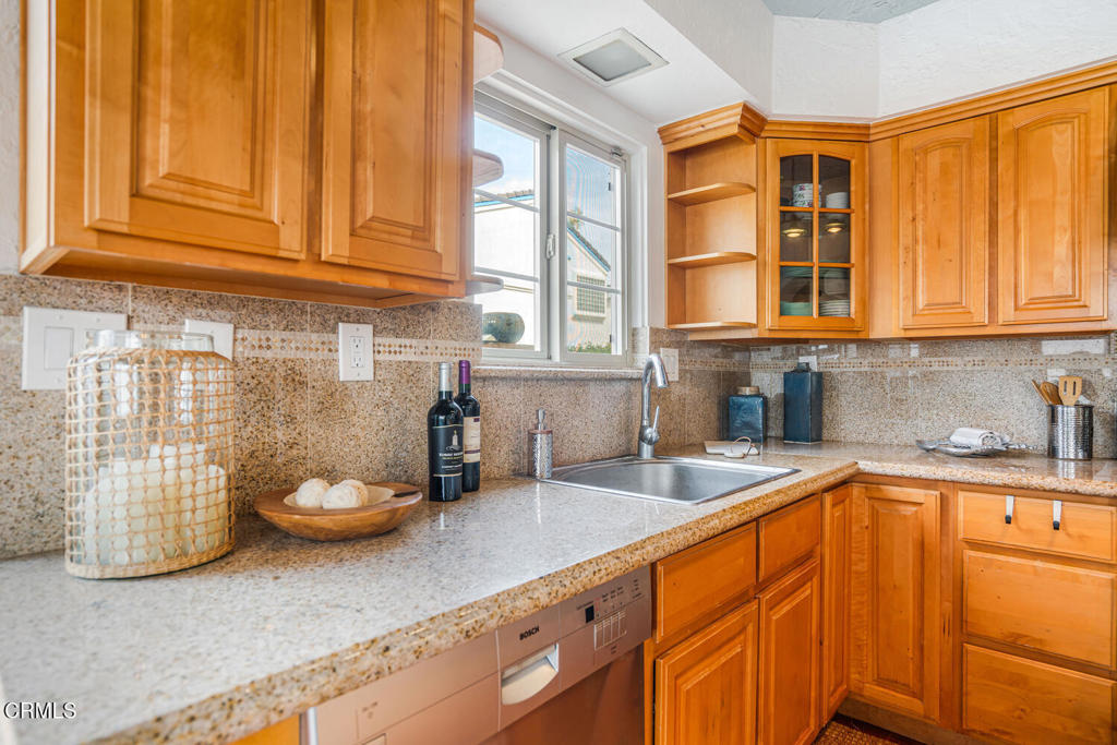 MLS #V1-28576 image #12