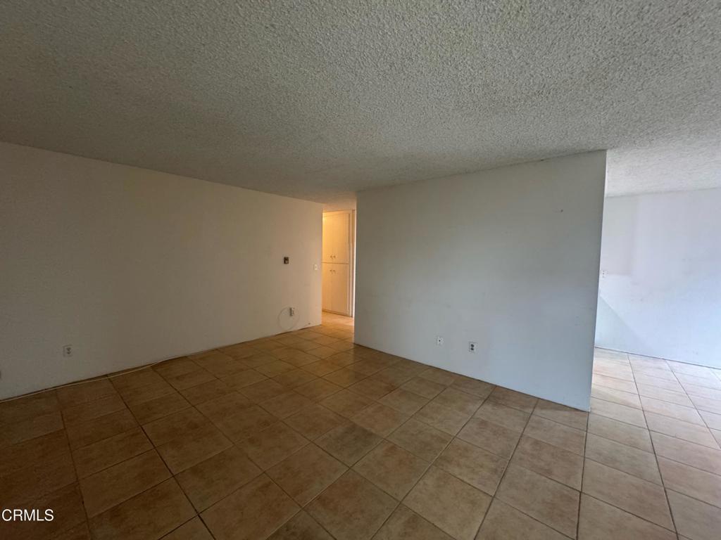 MLS #V1-28657 image #10