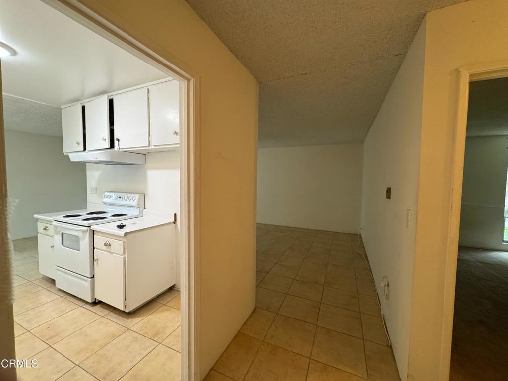 MLS #V1-28657 image #3