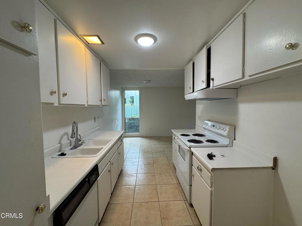 MLS #V1-28657 image #4