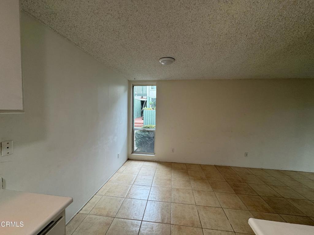 MLS #V1-28657 image #7