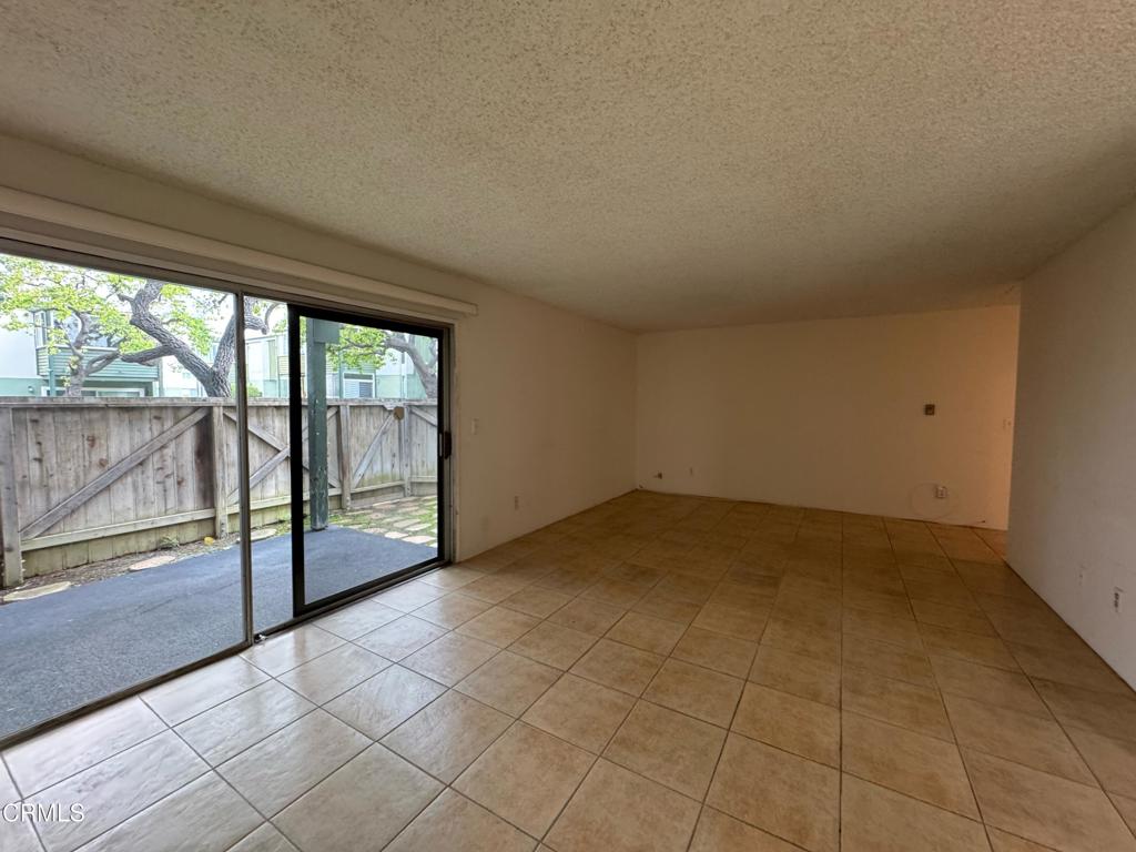 MLS #V1-28657 image #9