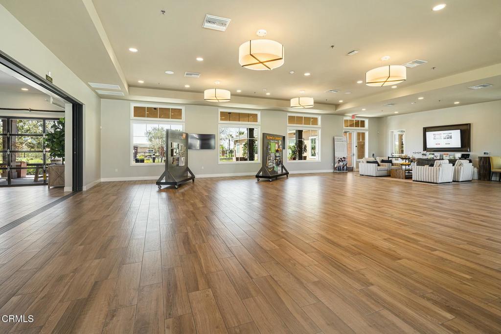 MLS #V1-28702 image #34