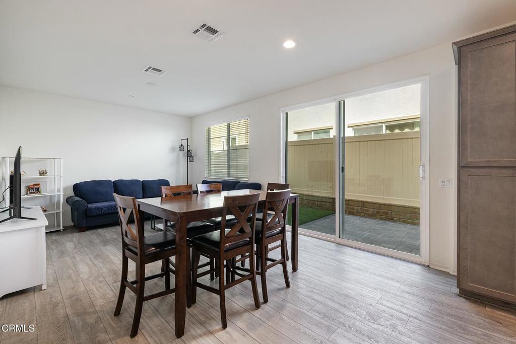 MLS #V1-28702 image #4