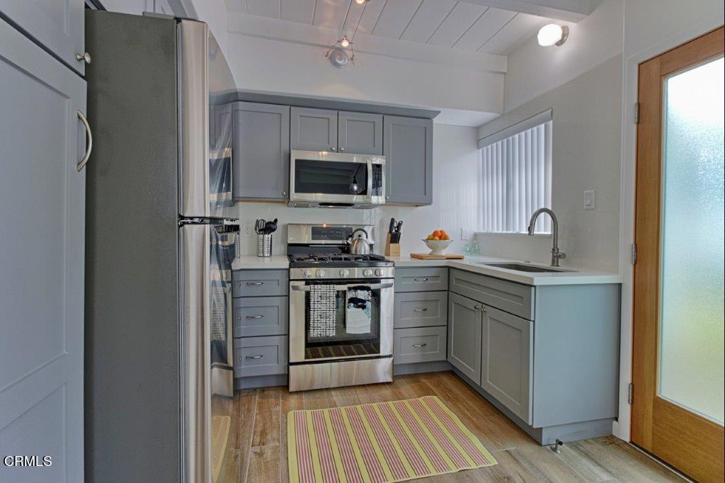 MLS #V1-28735 image #5