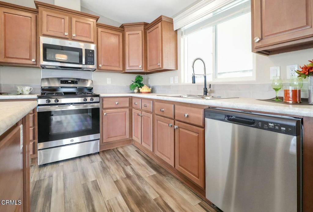 MLS #V1-28828 image #4