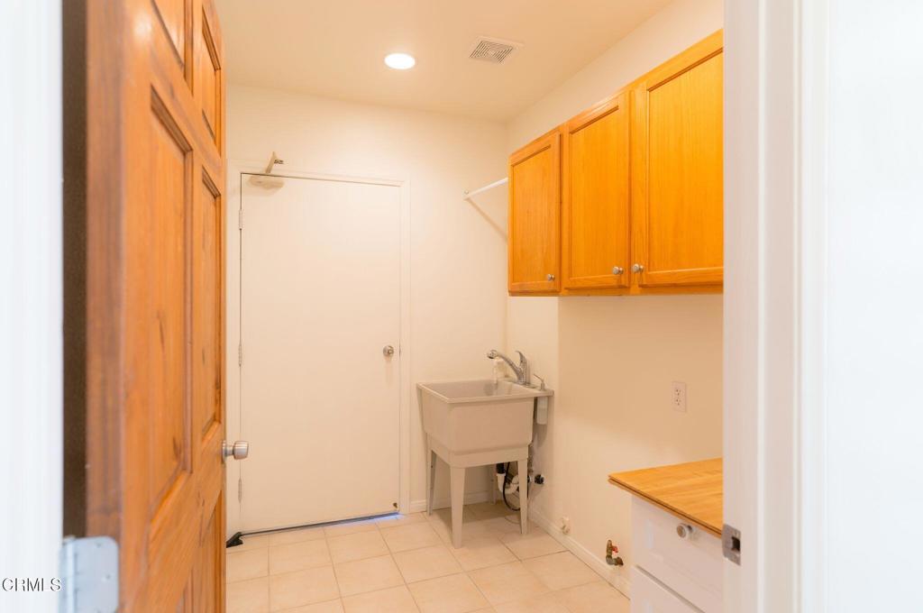MLS #V1-28832 image #19