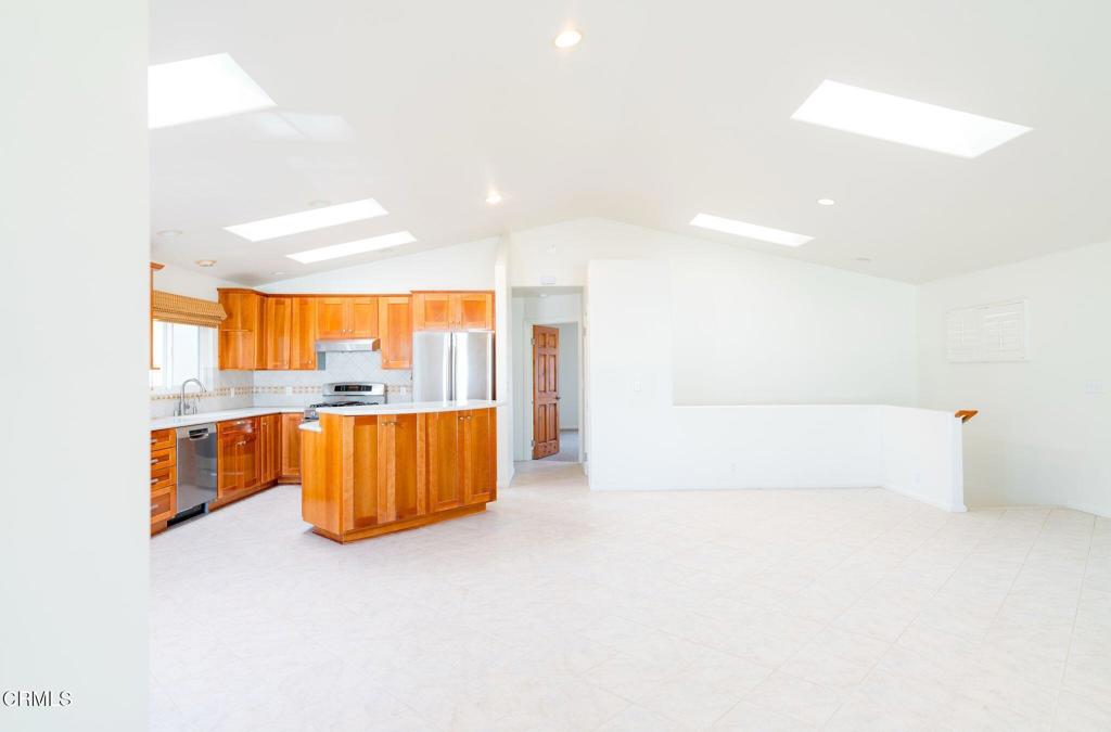 MLS #V1-28832 image #6