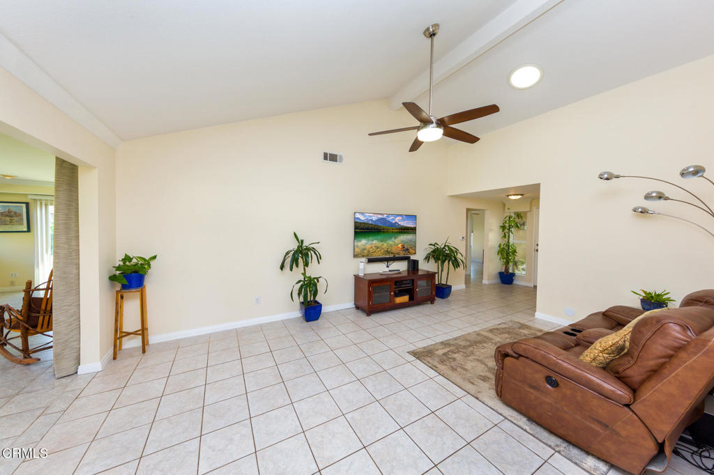 MLS #V1-29002 image #2