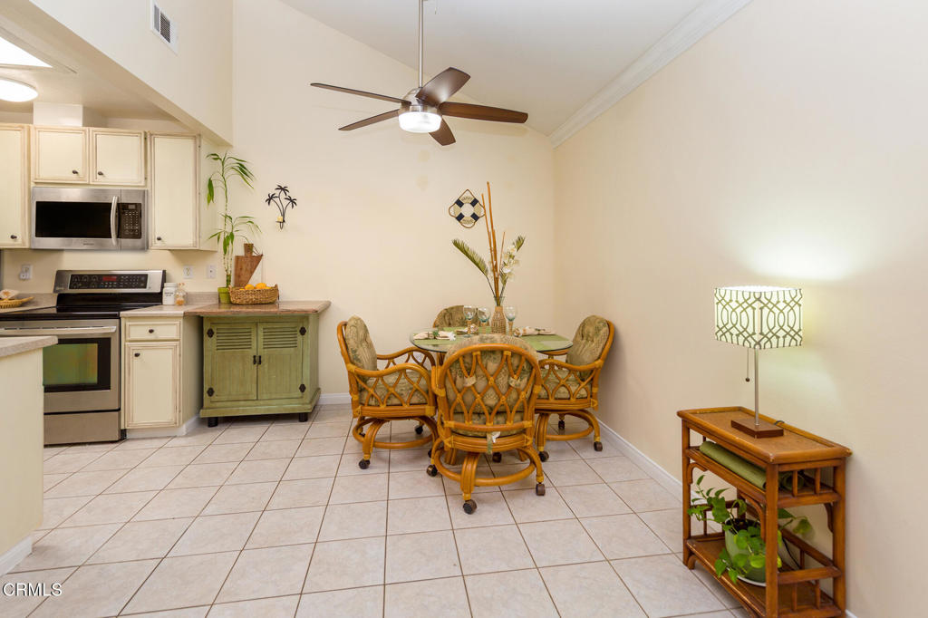 MLS #V1-29002 image #9