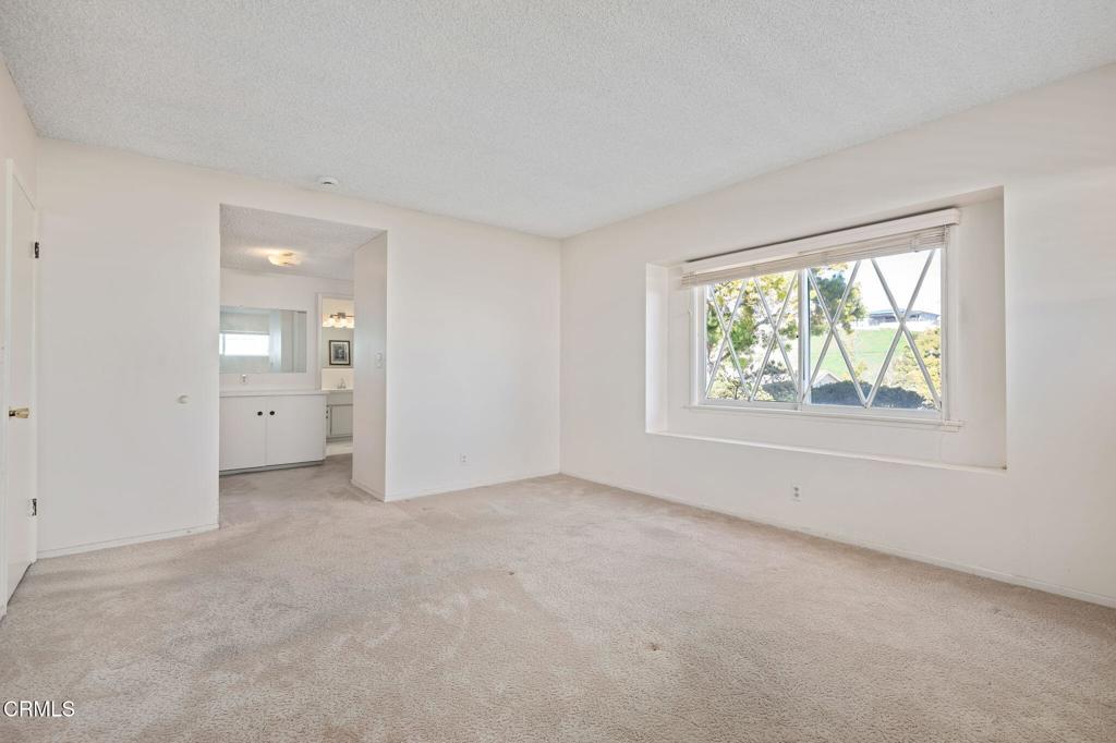 MLS #V1-29004 image #19