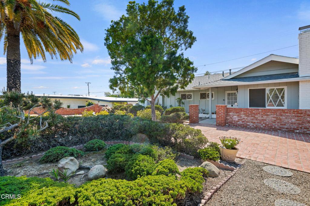 MLS #V1-29004 image #2