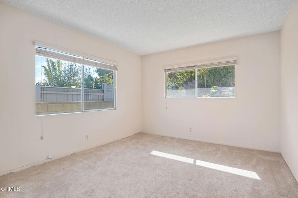 MLS #V1-29004 image #22