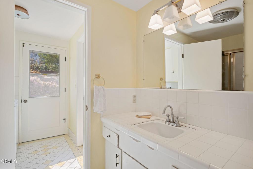 MLS #V1-29004 image #23