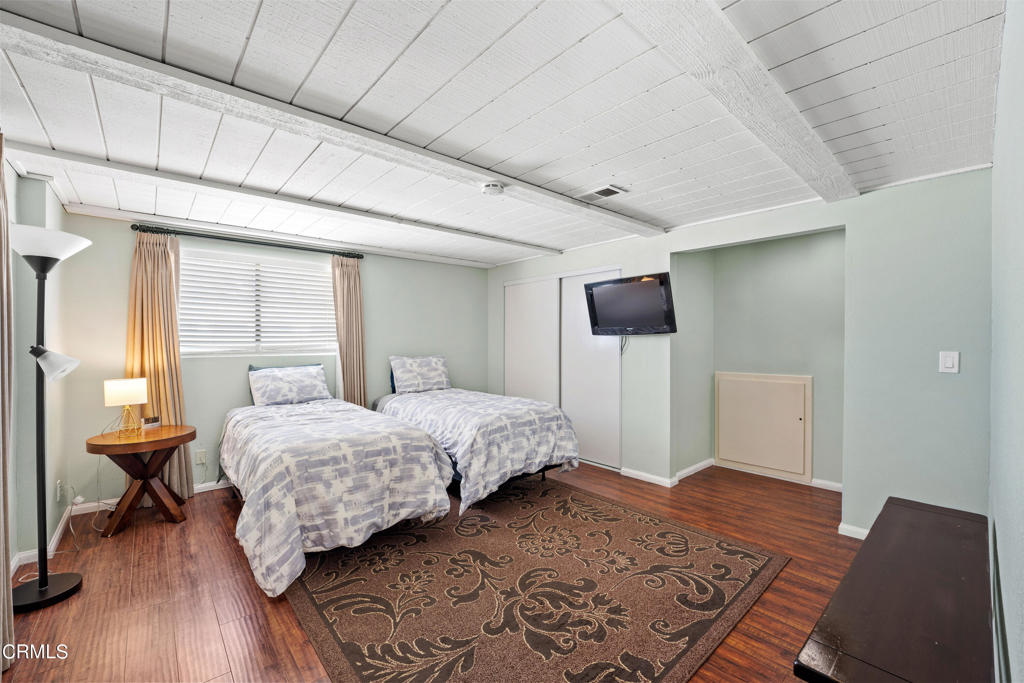 MLS #V1-29022 image #18