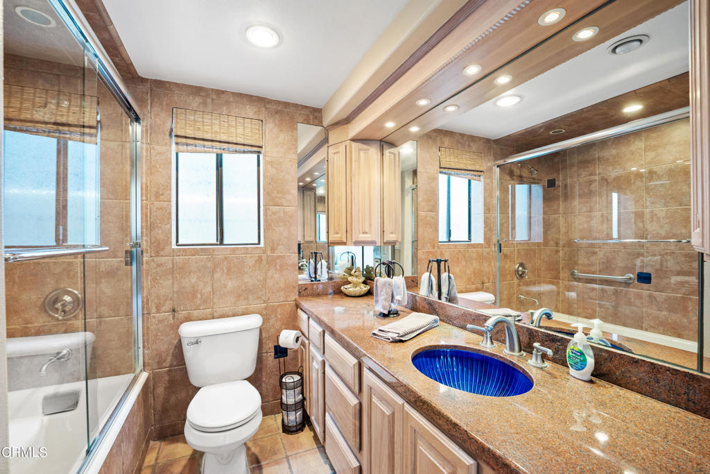 MLS #V1-29022 image #20