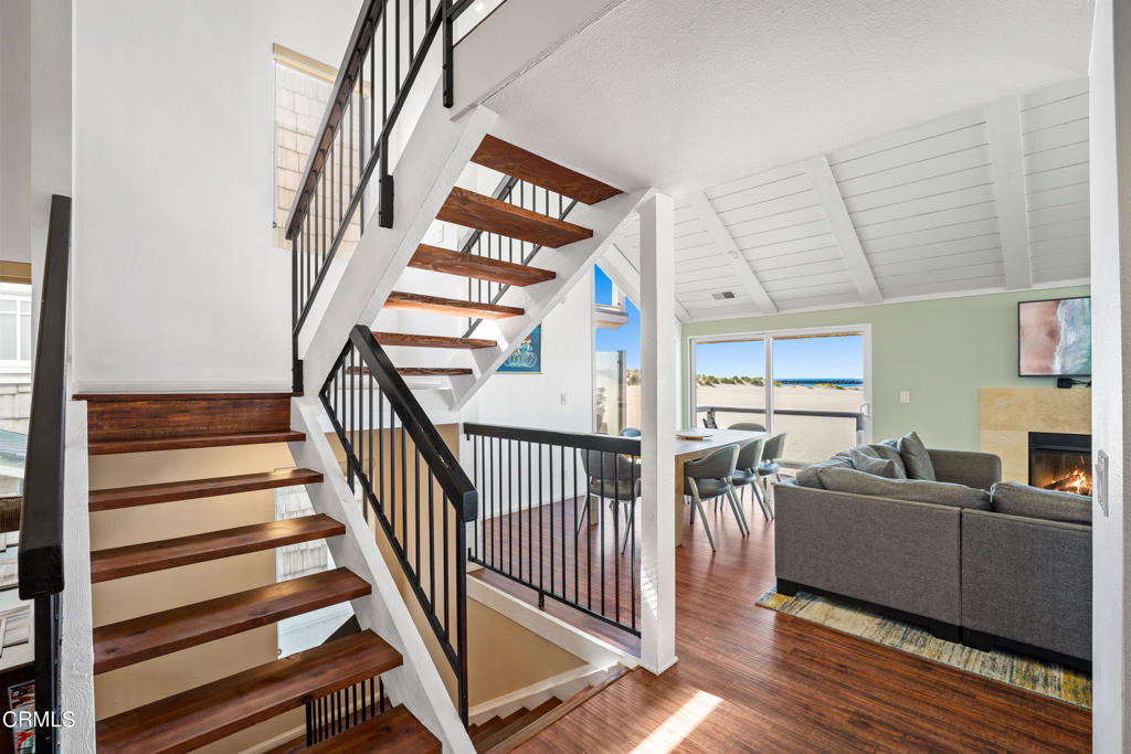 MLS #V1-29022 image #4