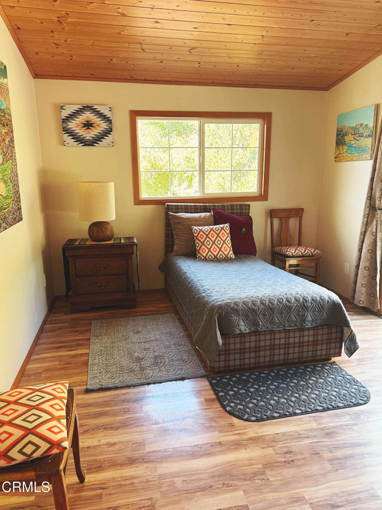 MLS #V1-29098 image #34