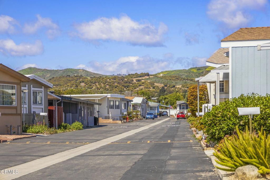 MLS #V1-29102 image #36