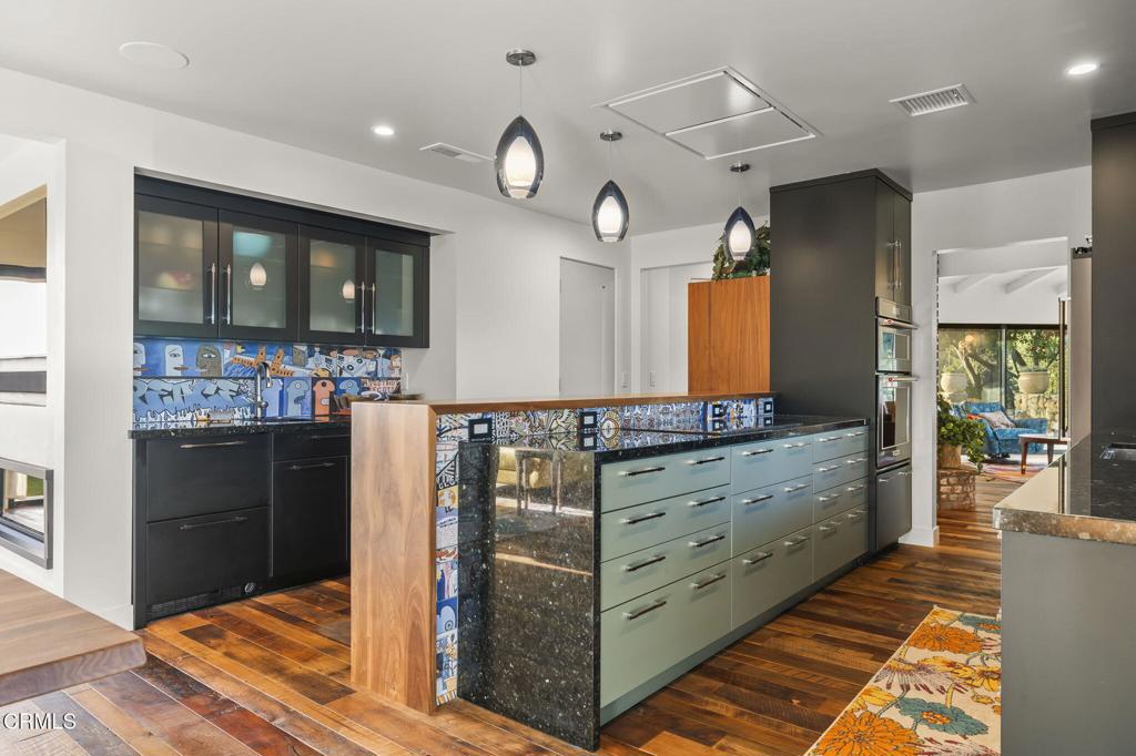 MLS #V1-29174 image #24