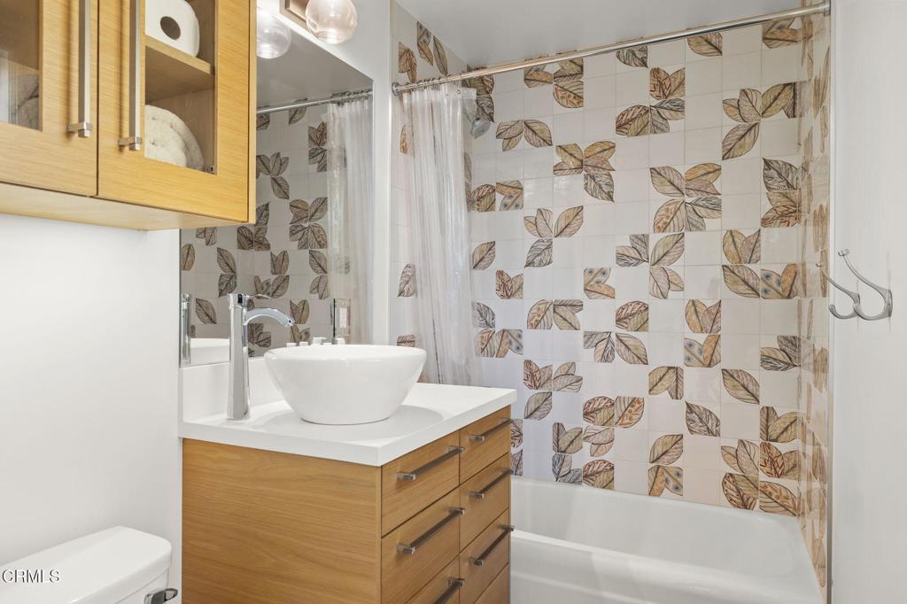 MLS #V1-29174 image #46