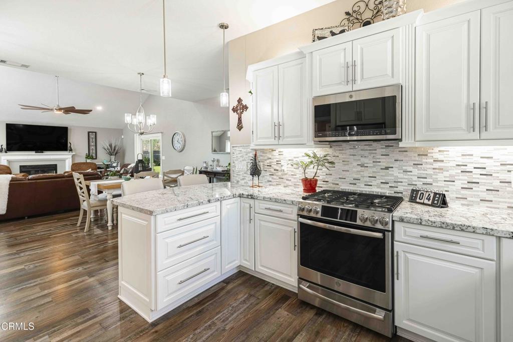 MLS #V1-29218 image #12