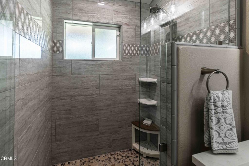 MLS #V1-29218 image #19