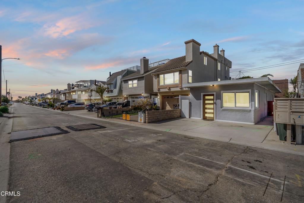 MLS #V1-29233 image #1