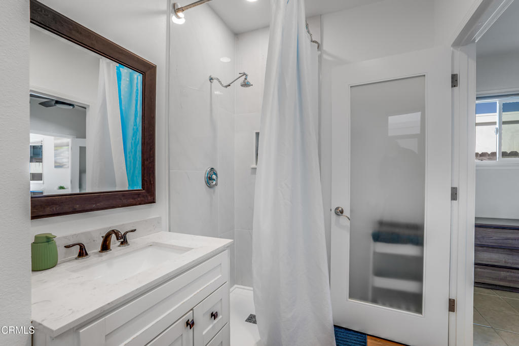 MLS #V1-29233 image #12