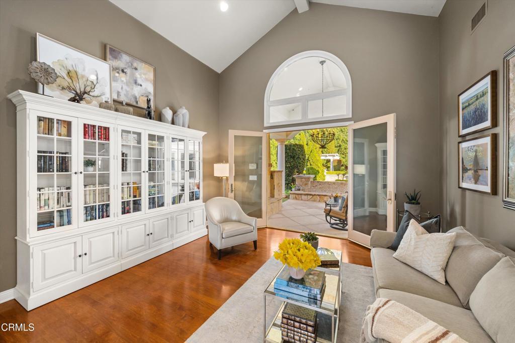 MLS #V1-29256 image #11