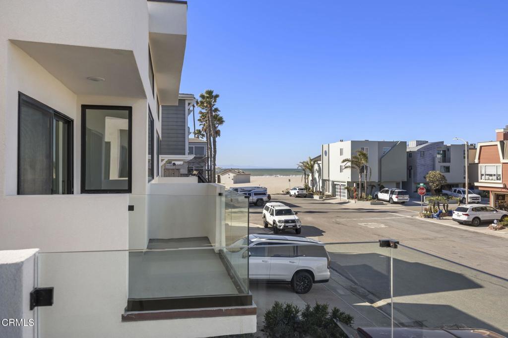 MLS #V1-29299 image #37