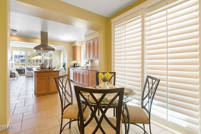 MLS #V1-29518 image #16