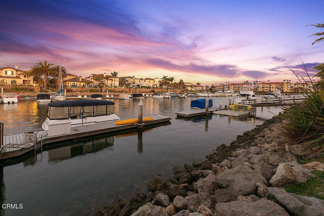 MLS #V1-29518 image #2