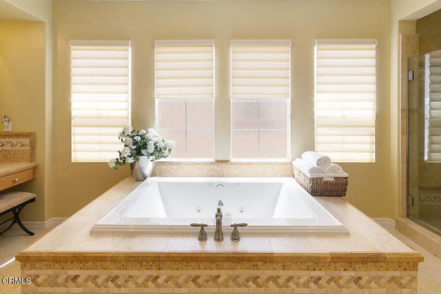 MLS #V1-29518 image #39