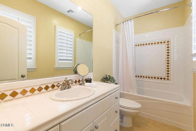 MLS #V1-29518 image #45