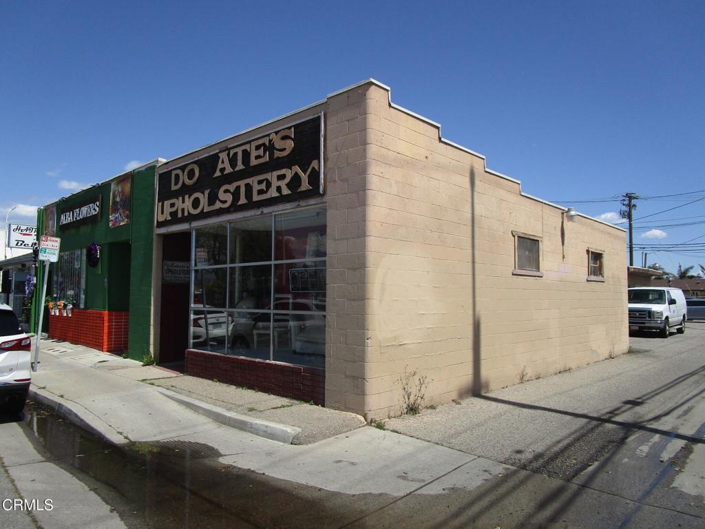 MLS #V1-29540 image #2