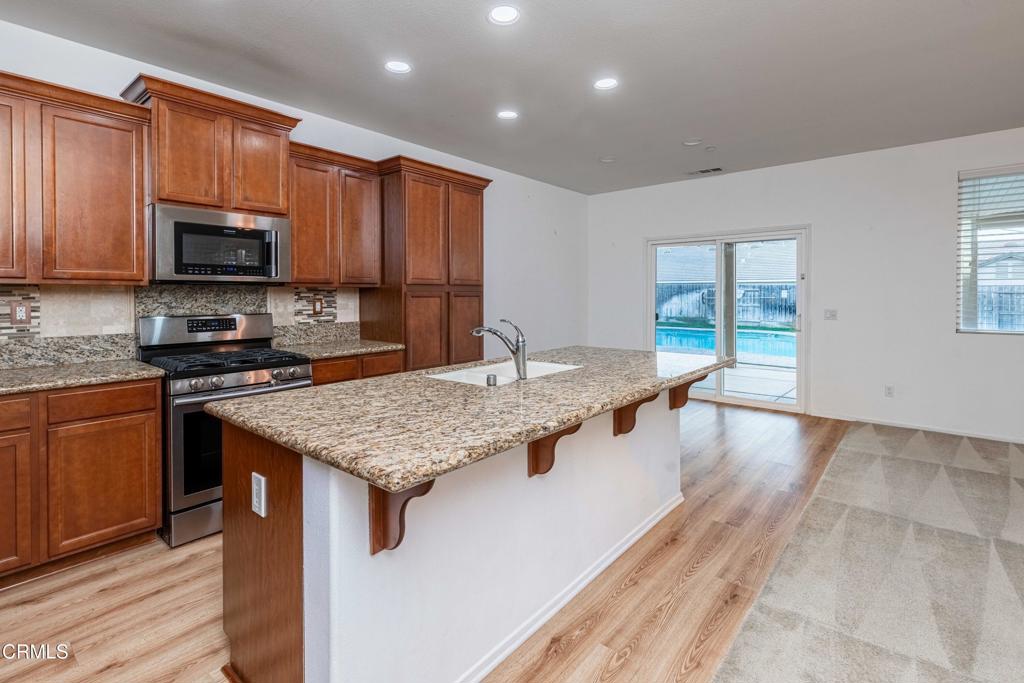 MLS #V1-29560 image #10