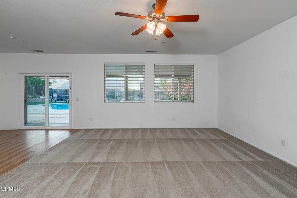 MLS #V1-29560 image #15