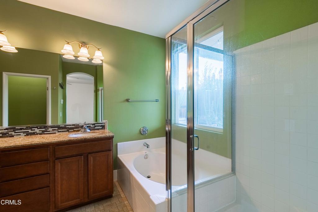 MLS #V1-29560 image #23