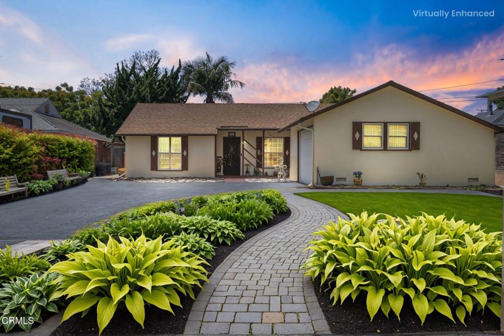 MLS #V1-29561 image #0