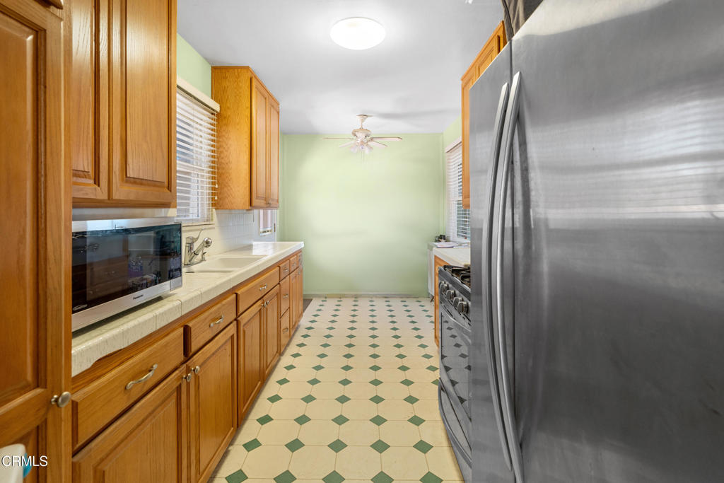 MLS #V1-29561 image #18