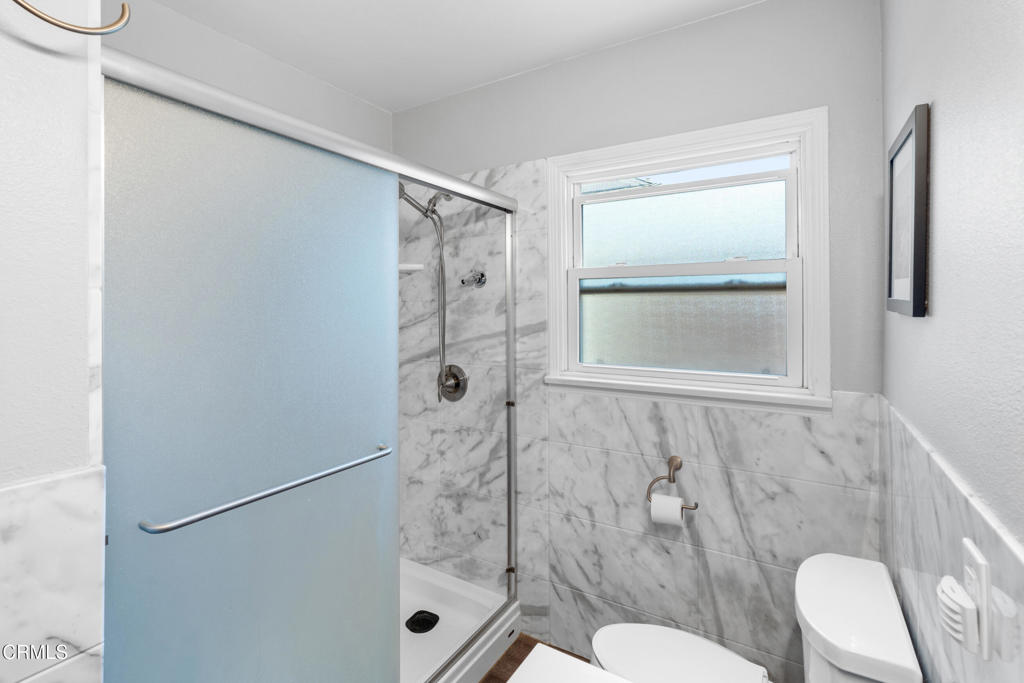 MLS #V1-29561 image #6