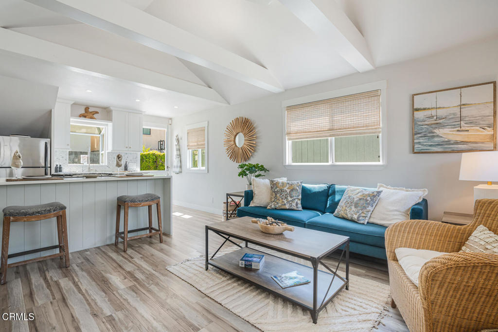 MLS #V1-29662 image #6