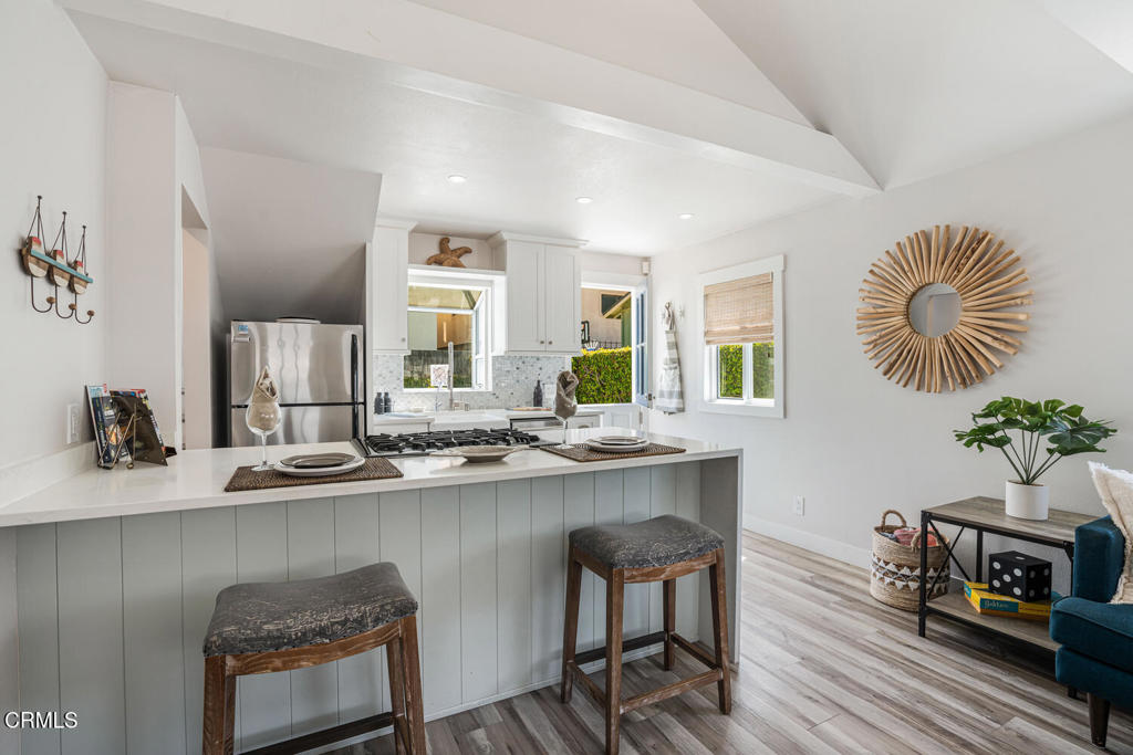 MLS #V1-29662 image #7