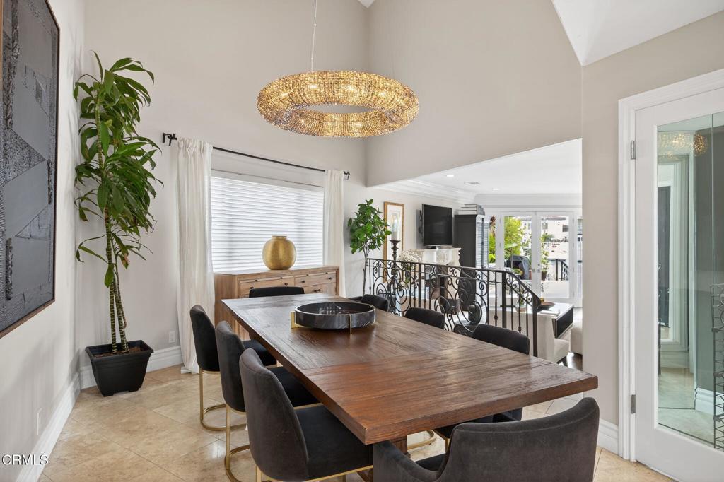 MLS #V1-29731 image #15