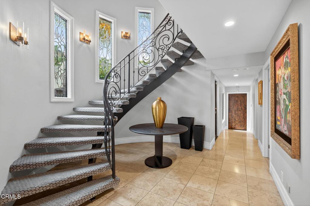 MLS #V1-29731 image #18