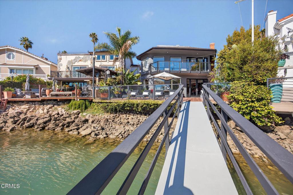 MLS #V1-29731 image #33